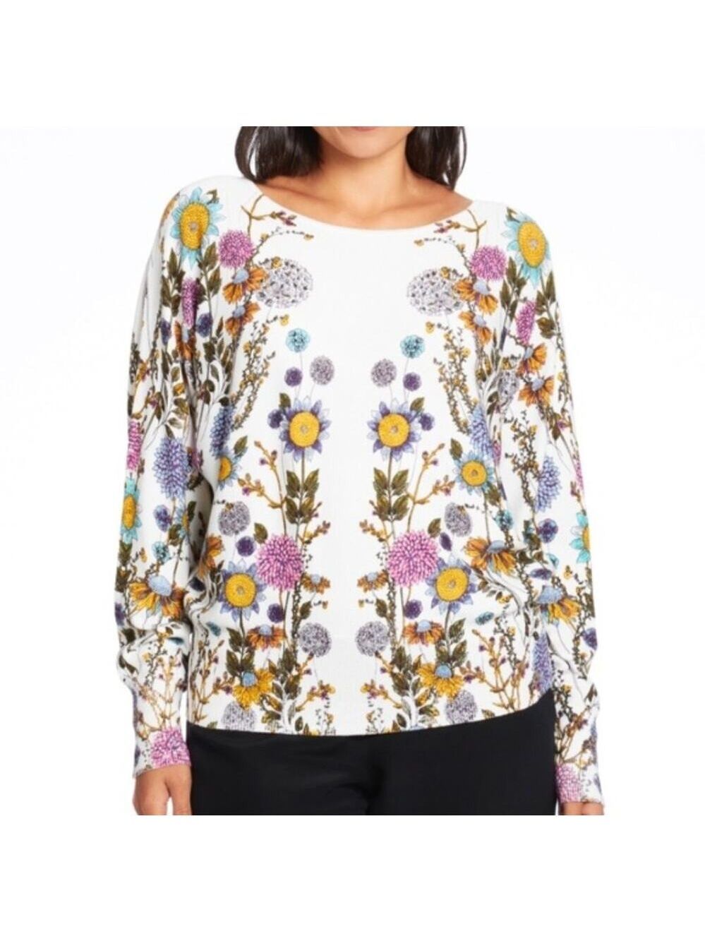 Joseph A. Round Neck  Loose Fit Multi White Floral Long Sleeve Knit Sweater Sz M